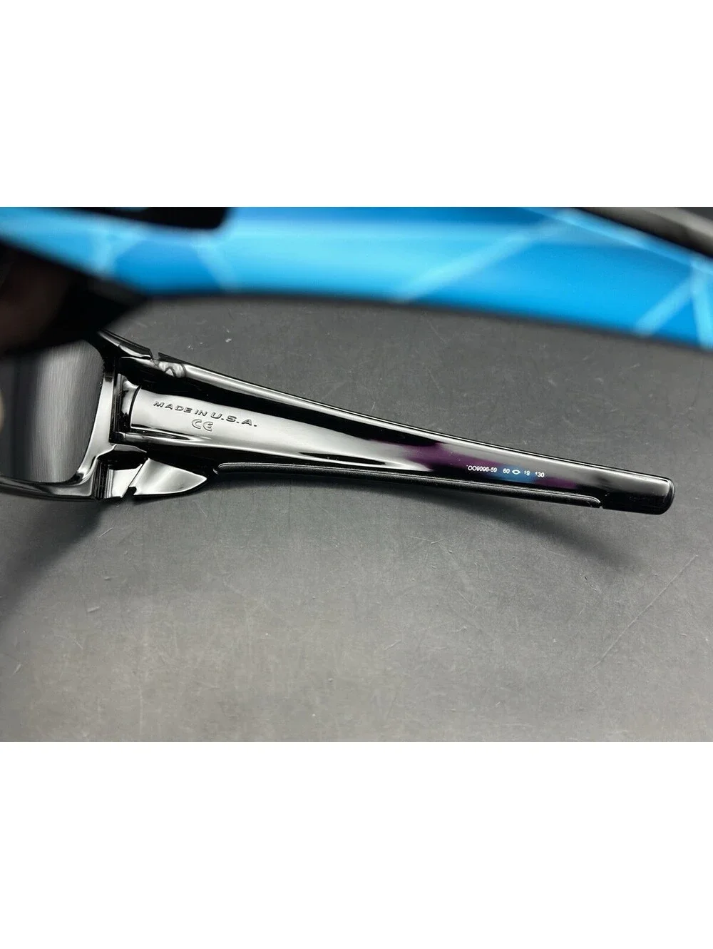 Oakley Fuel Cell LOCOG Polished Black/Black Iridium Lenses OO9096-59